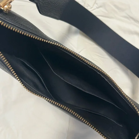 Coach Black Shoulder Bag - Picture 7 of 7